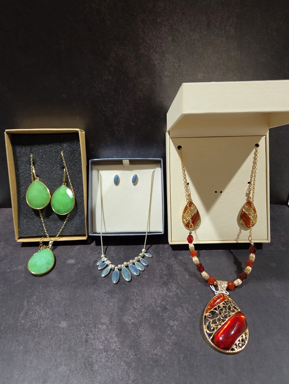 Beautiful Box Sets, Necklace & Earrings Choose 1